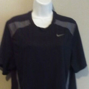 Nike Wemans black short sleeve dri fit shirt L